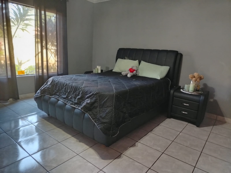 3 Bedroom Property for Sale in Rustenburg Central North West